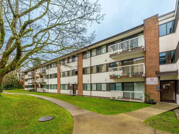 A $298,000.00 Apartment/Condo with 3 bedrooms in South Arm, Richmond