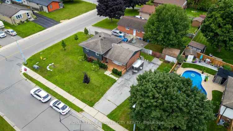 House For Sale in Tillsonburg, Ontario