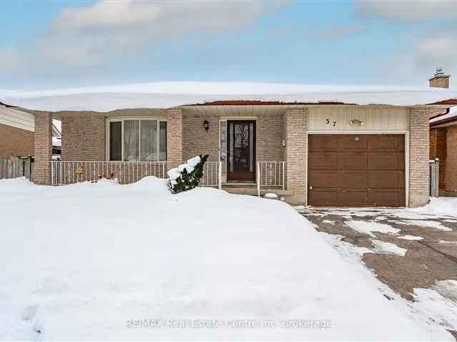 Ideal Bungalow in Country Hills 3 2 Baths Finished Basement