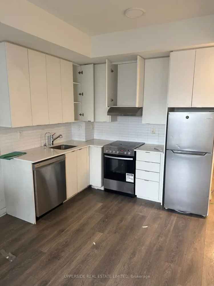 Condo For Sale in Toronto, Ontario