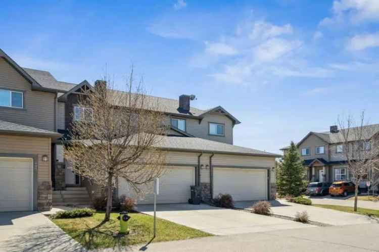 1500 sq ft Townhouse 3 Bed 2.5 Bath Double Garage Ranch Ridge Meadow