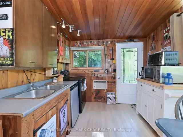 House For Sale in Essa, Ontario