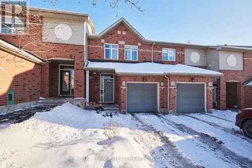 3-Bedroom 4-Bathroom Freehold Townhome Near Rideau River