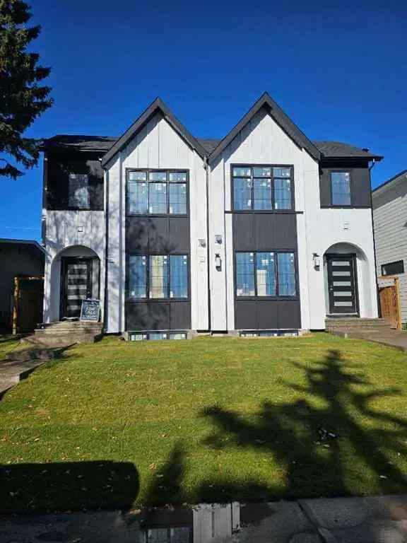 Duplex For Rent in Calgary, Alberta