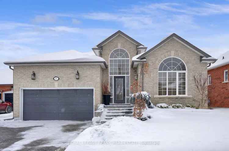 House For Sale in 107, South Garden Court, Scugog, Ontario