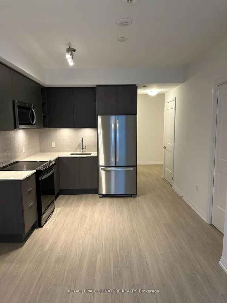 Condo For Rent in 50, Dunfield Avenue, Toronto, Ontario