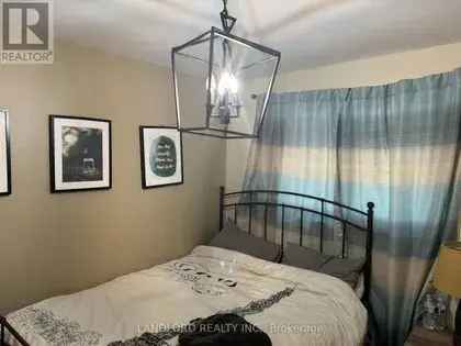 3 rooms apartment of 210 m² in Mississauga