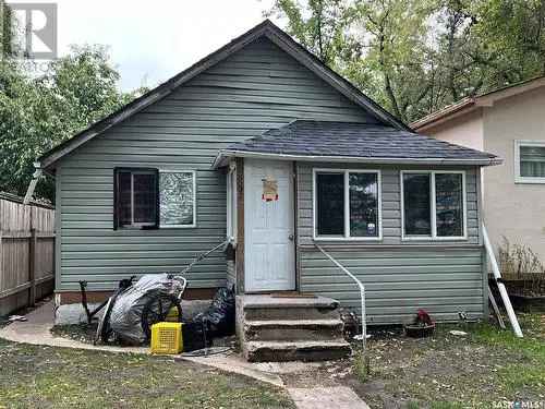 House For Sale In King George, Saskatoon, Saskatchewan