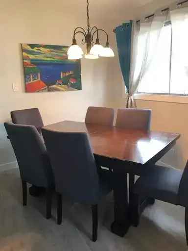 Rent Main Floor Suite in Edmonton with 3 Bedrooms and 1 Bathroom