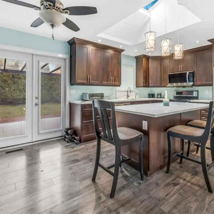 Renovated 3-Bed Home with Separate Suite on Large Lot