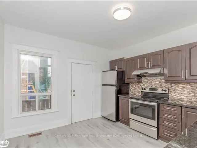 House For Sale in Toronto, Ontario