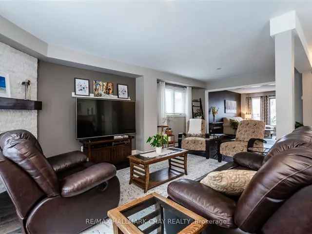 House For Sale in Barrie, Ontario