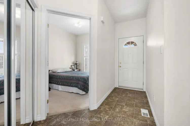 Move-In Ready 2+1 Bedroom Bungalow in Kingston West End