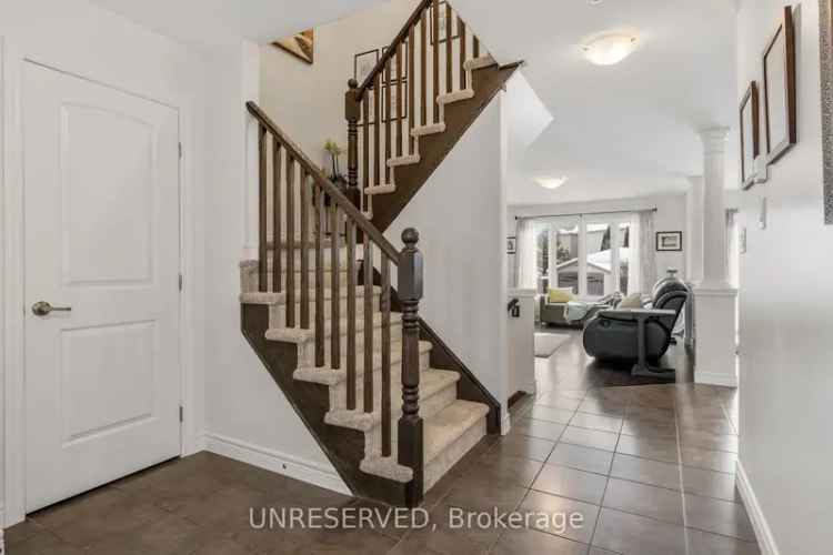 Executive 4-Bedroom Home in Beamsville