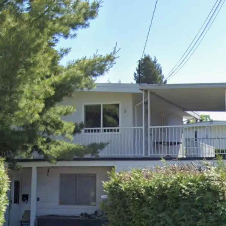 North Delta House - Large Lot - Land Assembly Opportunity
