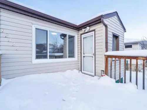 House For Sale In Delton, Edmonton, Alberta