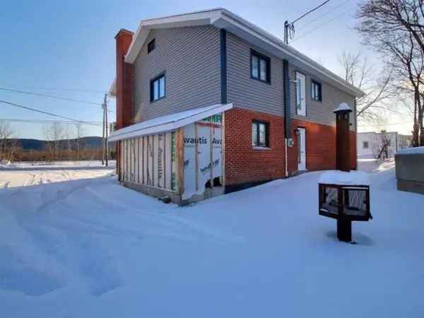 Two or more storey for sale (Bas-Saint-Laurent) #RC844