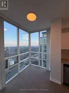 2 Bedroom 137m² Mississauga Condo  Lake & CN Tower View