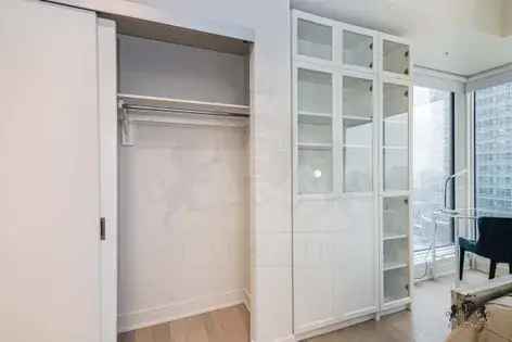 2 rooms apartment of 127 m² in Montreal