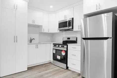 Rent Spacious 2 Bedroom Apartment in Ottawa with In Unit Laundry