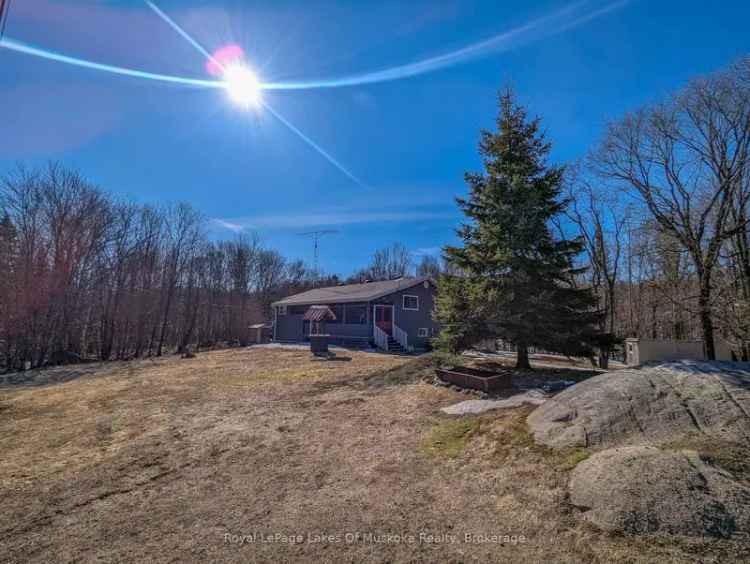 Muskoka Year Round Home 49 Acres 4 Beds 2 Baths Pool Hot Tub