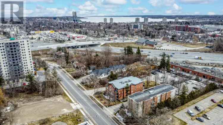 Stylish Corner Unit Condo with Balcony Parking and In-Suite Laundry