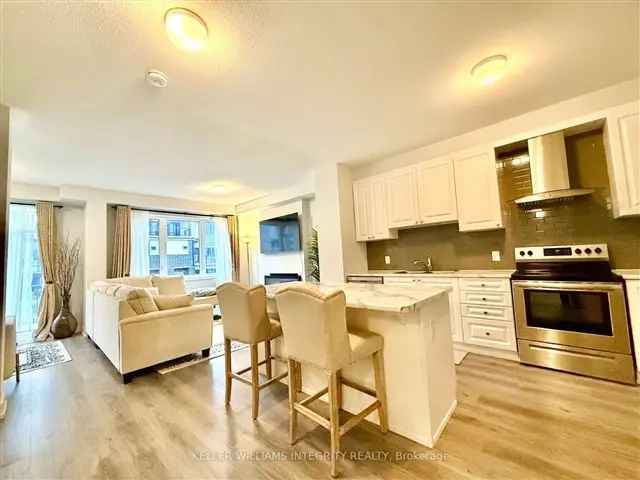 Modern Townhome in Promenade Area 2 Bed 25 Bath Attached Garage