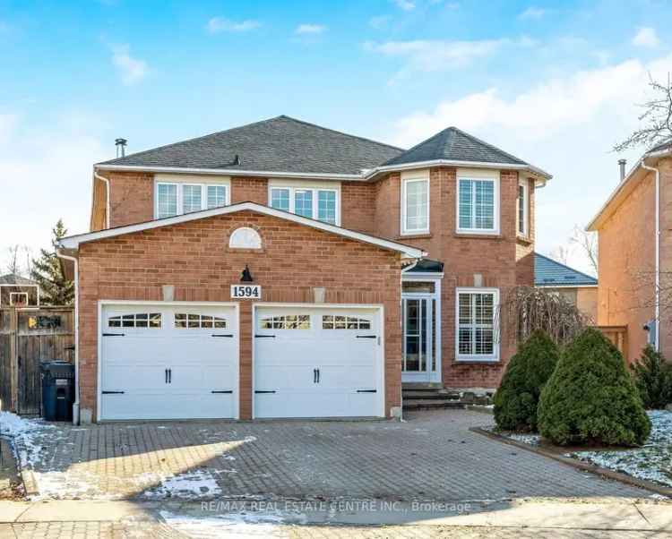 House For Sale in 1594, Stillriver Crescent, Mississauga, Ontario