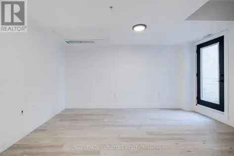 2 rooms apartment of 391 m² in Toronto