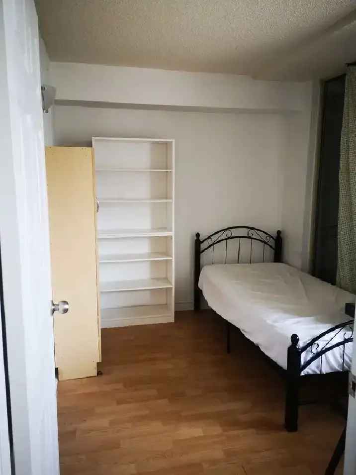 A room for rent in downtown core location close to CN tower