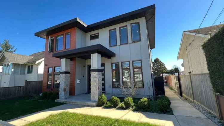 A $2,788,000.00 House/Single Family with 5 bedrooms in West End NW, New Westminster