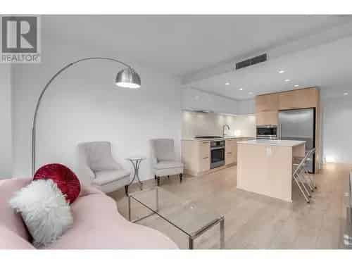 1 Bedroom Plus Den Condo For Sale In North Vancouver