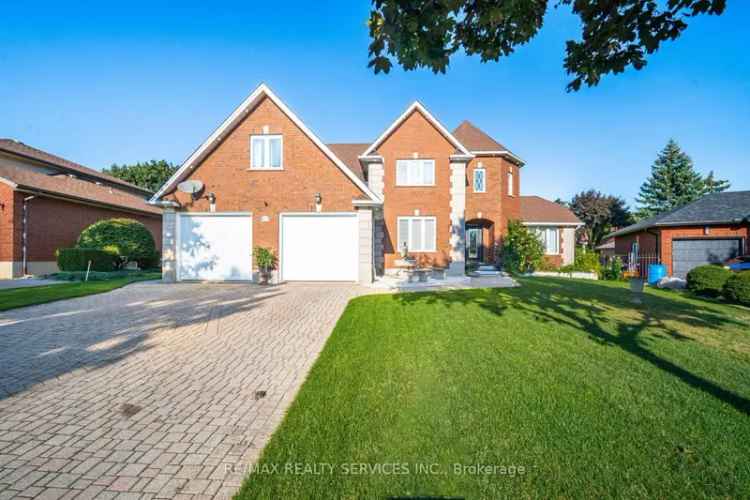 House For Sale in Kitchener, Ontario