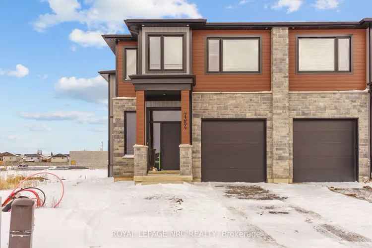 Buy Luxury Semi-Detached House in Niagara Falls with Modern Features