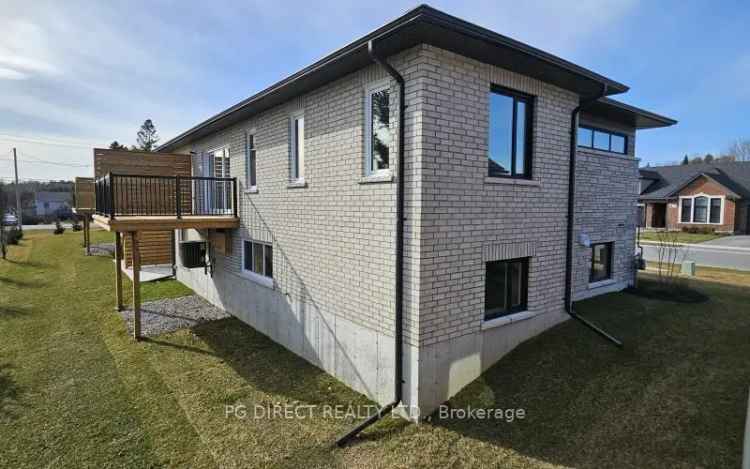 House For Sale in Brighton, Ontario