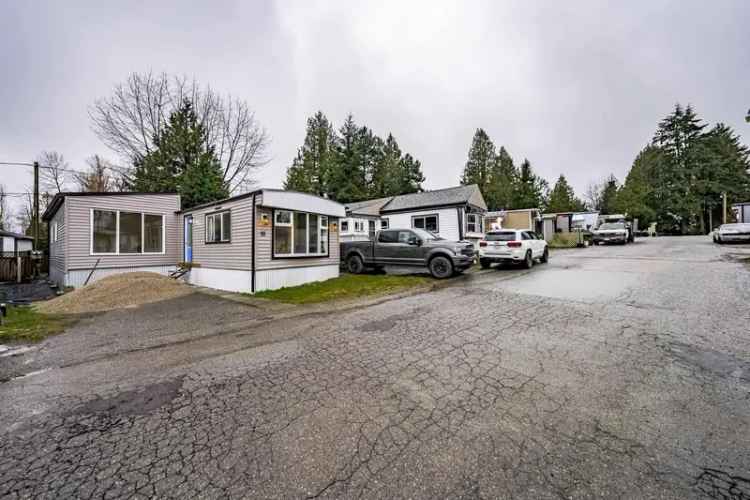 Renovated 2-Bedroom Manufactured Home in Surrey