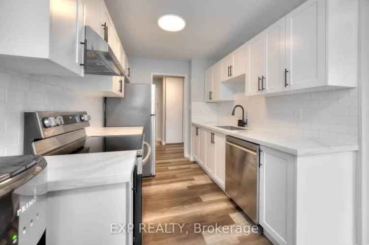 Condo For Sale in Waterloo, Ontario