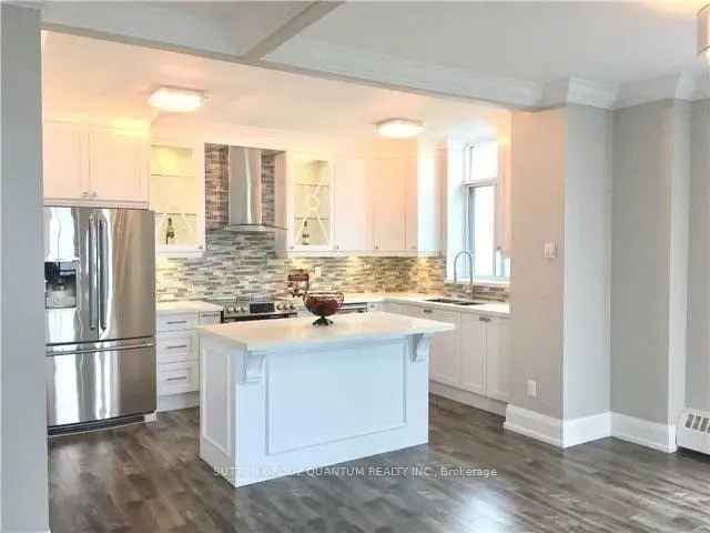 Condo For Rent in Burlington, Ontario