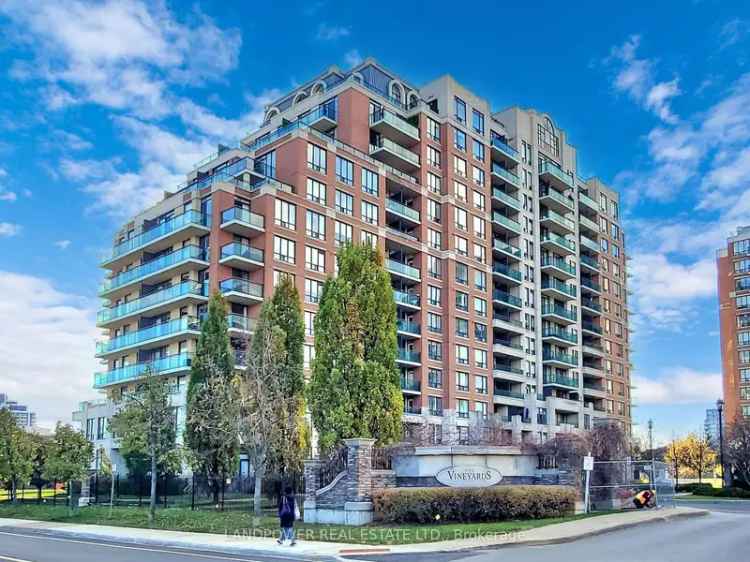 Condo For Sale in Richmond Hill, Ontario