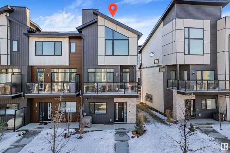 Keswick Townhouse 2 Bed 2.5 Bath Double Garage All Furniture Included