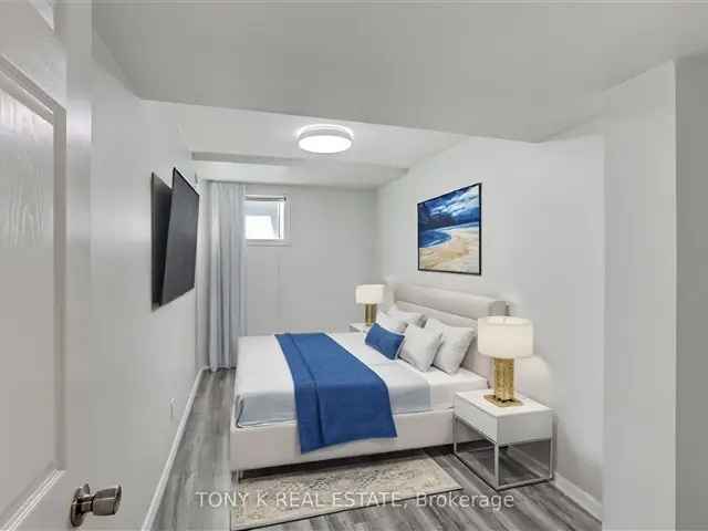 House For Sale in Toronto, Ontario