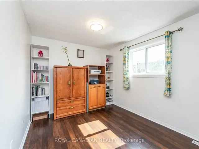 House For Sale in Oshawa, Ontario