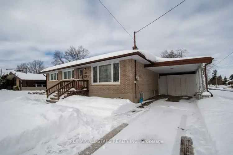 Solid Brick Bungalow in North Ward Family Friendly Neighborhood