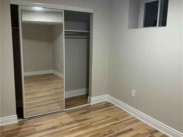 900 Sq Ft 2-Bedroom Basement Apartment in Burlington