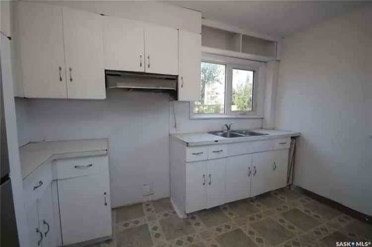 4 Bed 3 Bath 2 Story Home with Basement Suite Near Connaught School