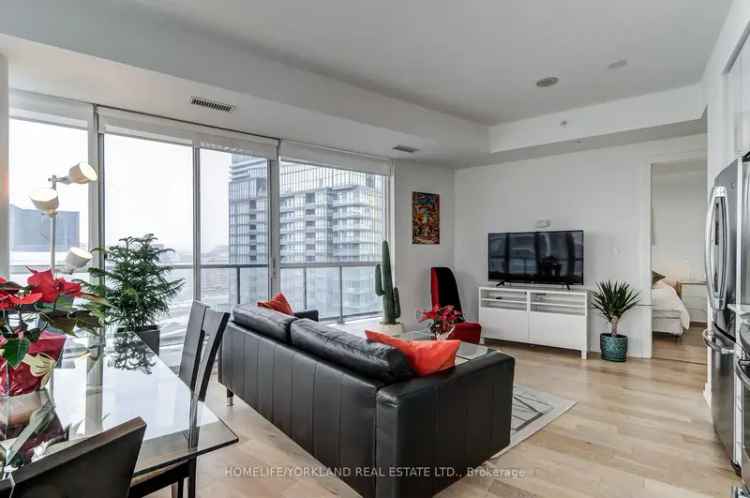 Condo For Rent in Toronto, Ontario