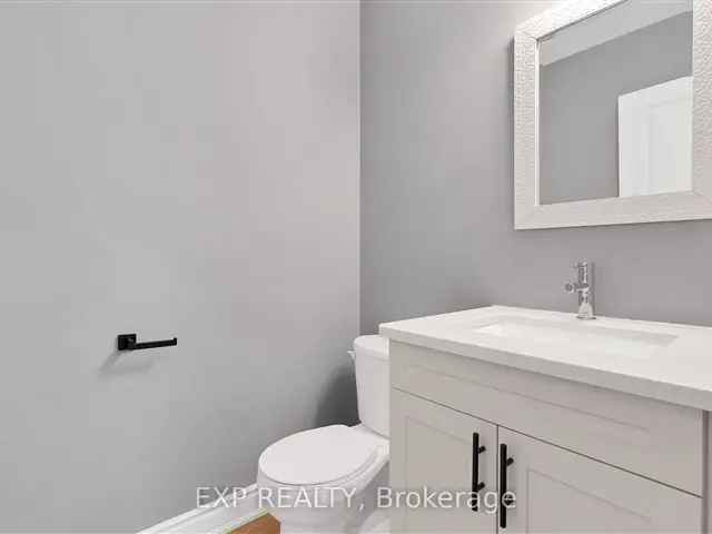 House For Sale in Cobourg, Ontario