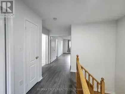 3 rooms apartment of 215 m² in Mississauga