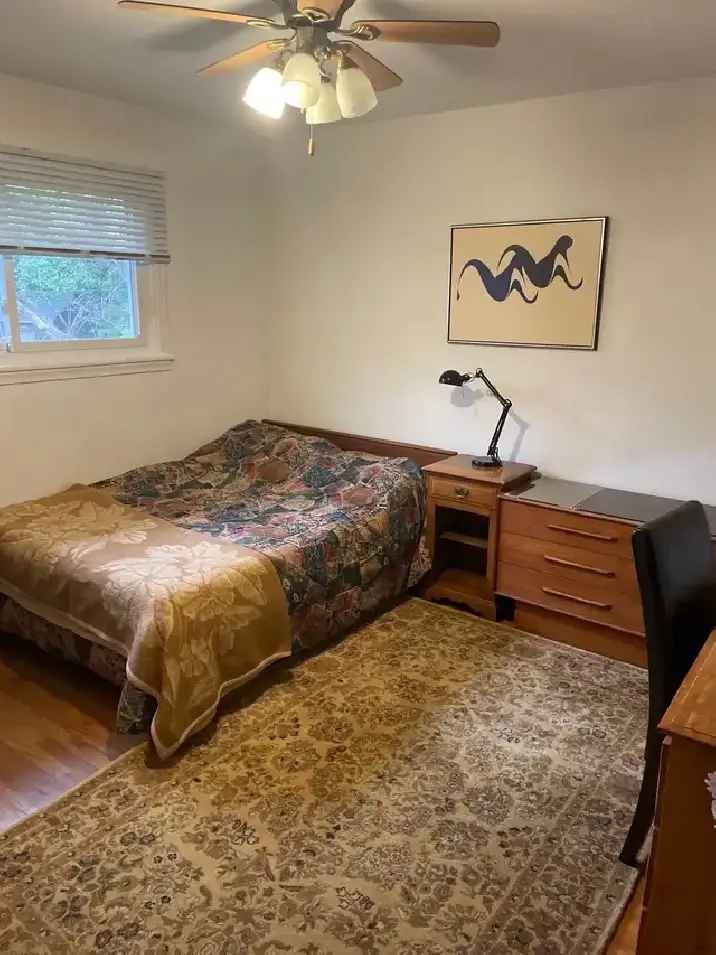 Rent Clean Quiet Room Near Algonquin College with Furnished Features