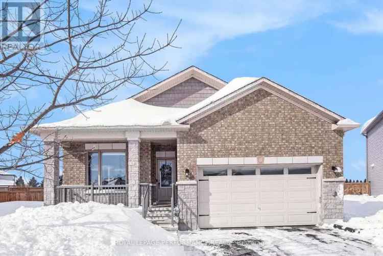 Luxury 4-Bedroom Bungalow in Prestigious Embrun Neighborhood